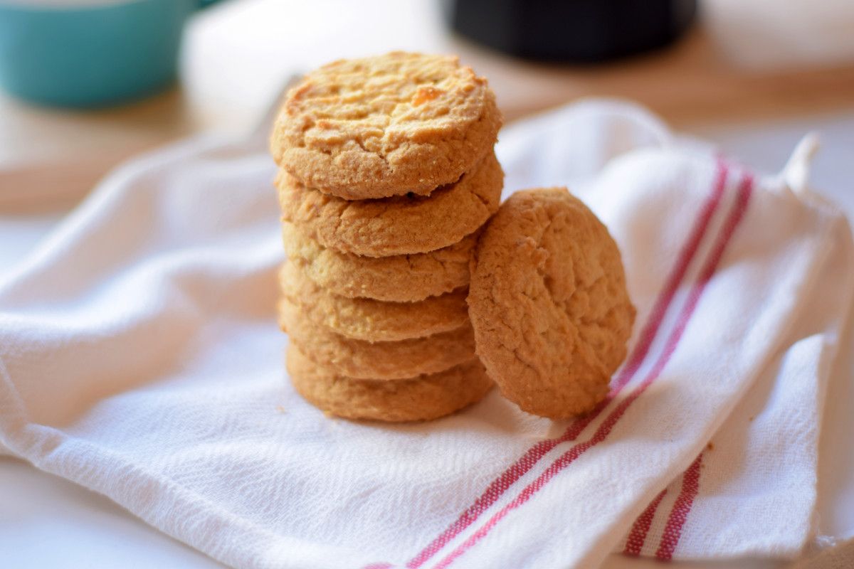 Lemon & Stem Ginger Biscuits