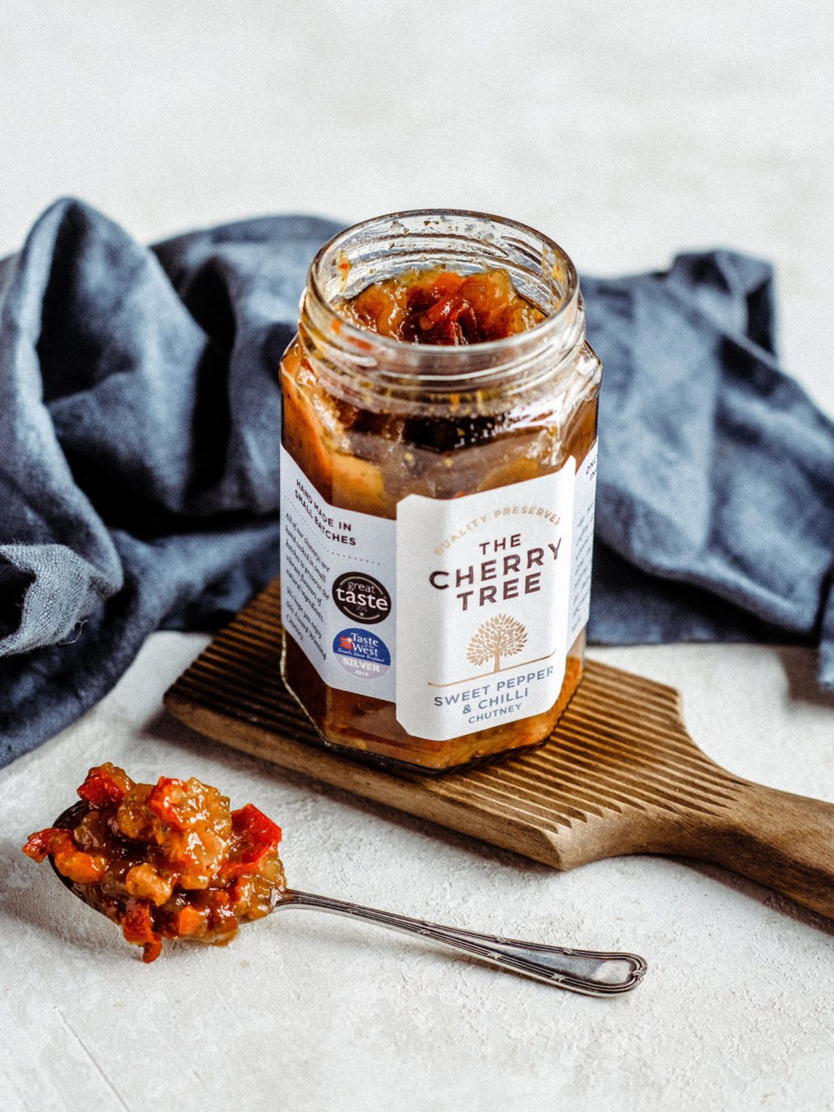 Sweet Pepper & Chilli Chutney Shop Moores Biscuits